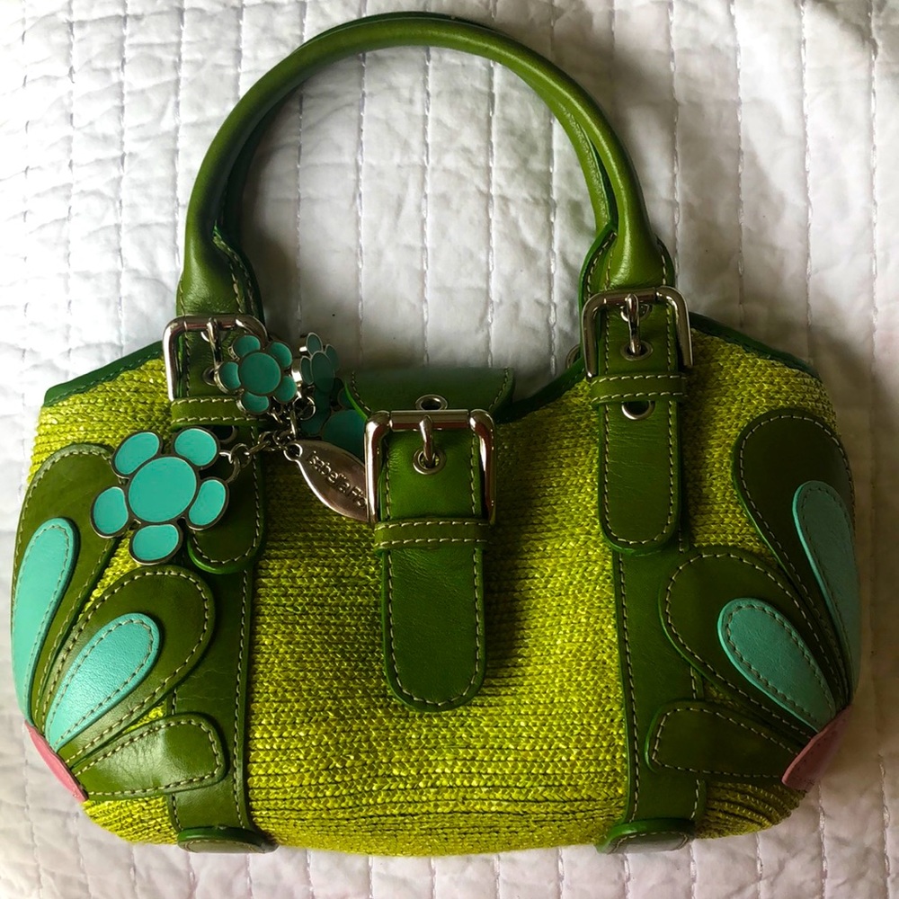 Isabella Fiore Green Straw Bag Like-New